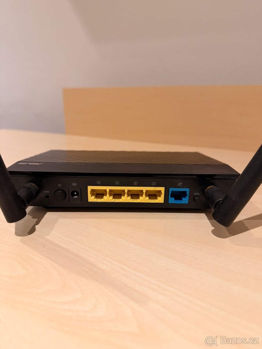 ASUS RT‑N12 WiFi router - 2