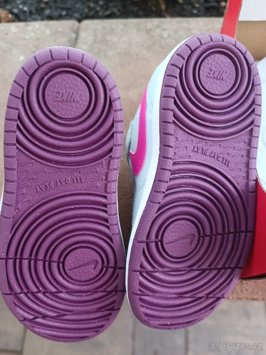 Dětské boty vel 25 NIKE - 2