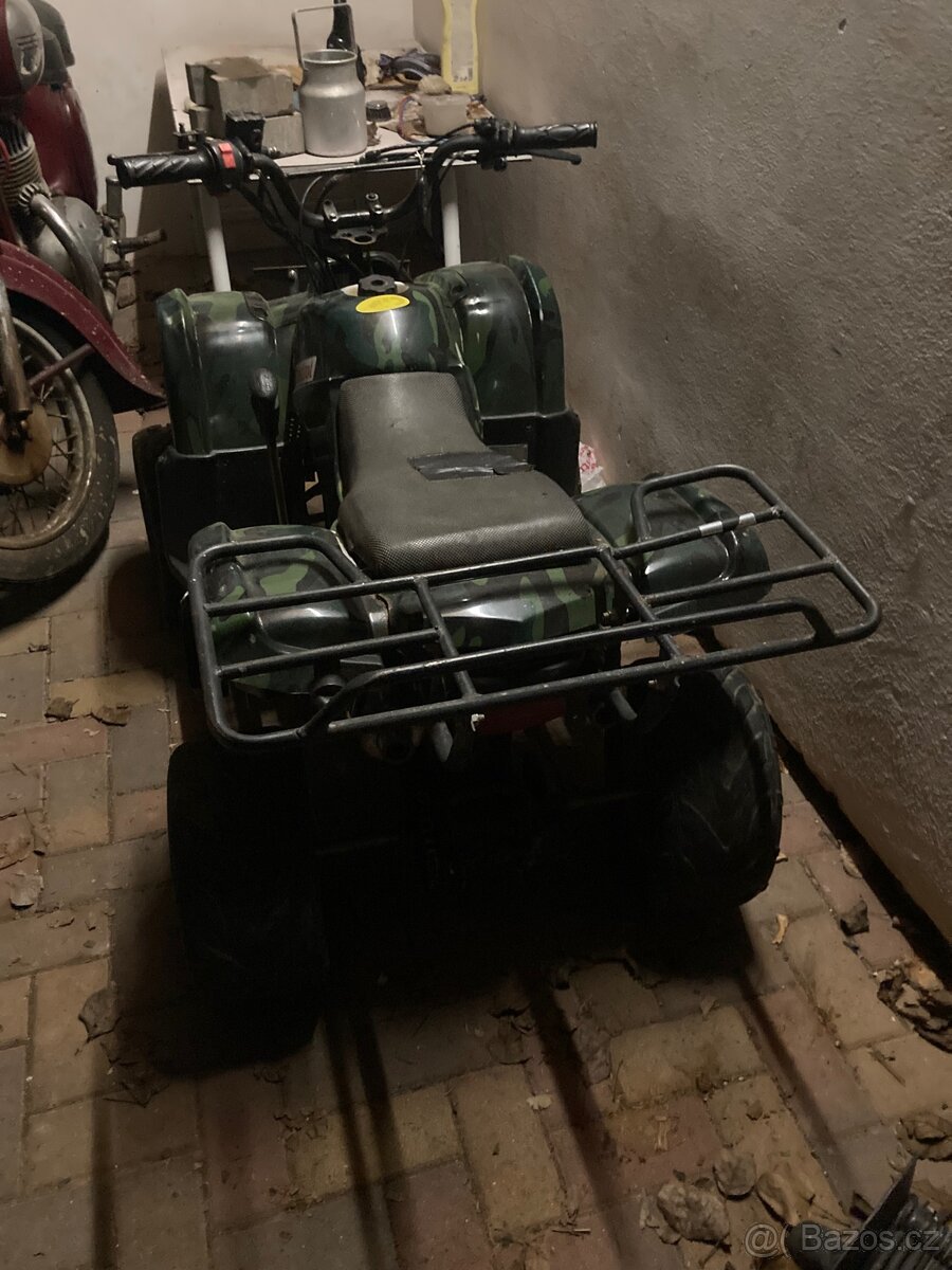 Čtyřkolka Čína 105ccm