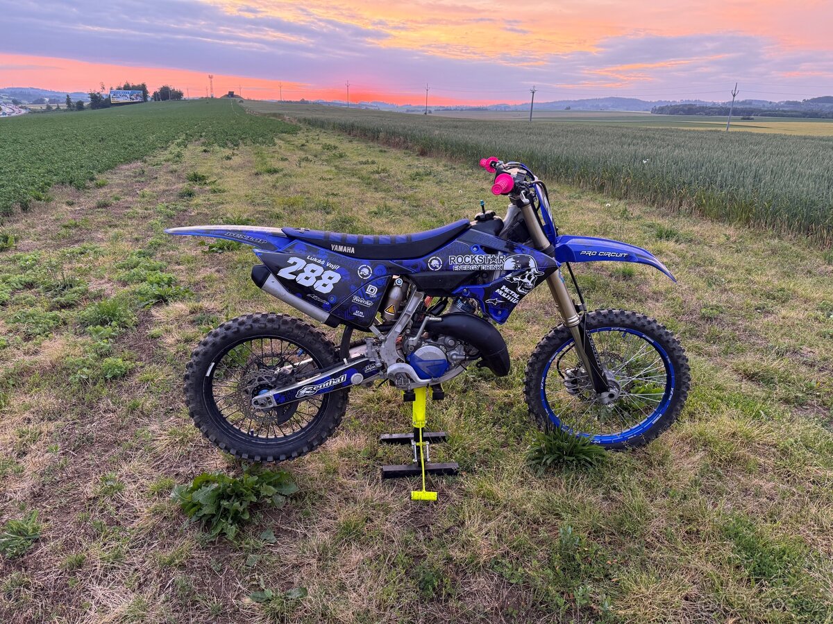 Yamaha yz 125 🔵