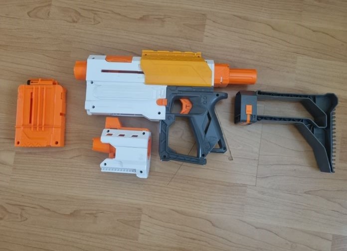 Nefr pistole ReaconMKII - 2