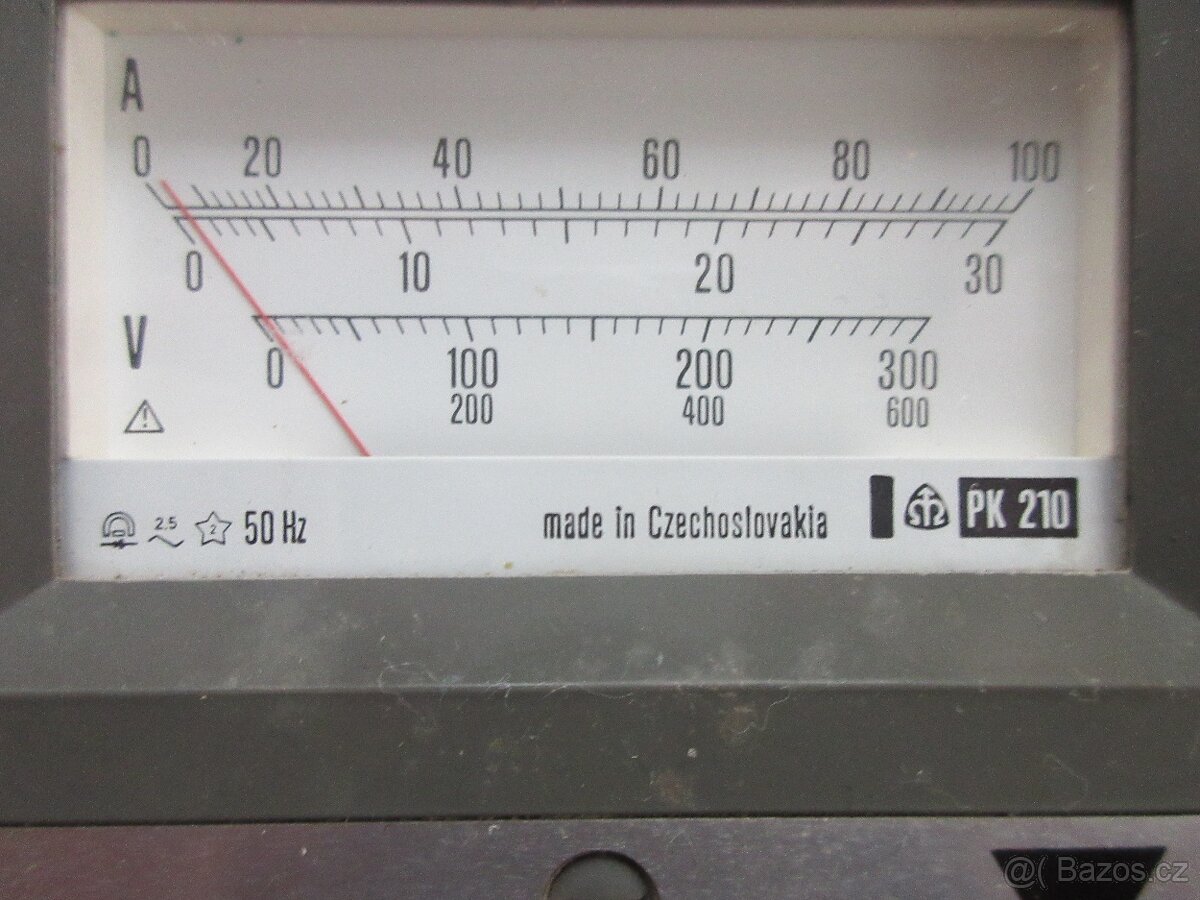 Klešťový ampérmetr PK210. - 2