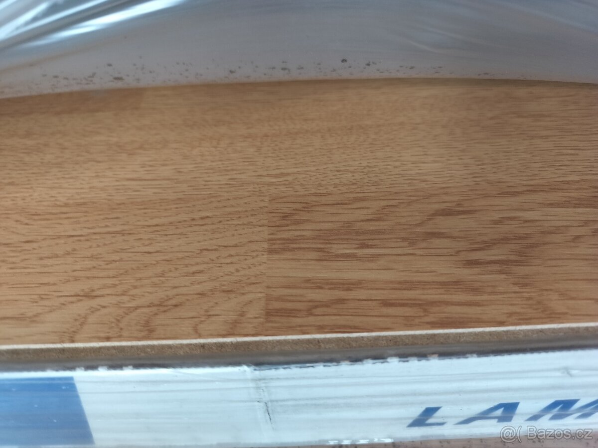 Podlaha laminátová - Euroclic Dub 3-parketa - 2