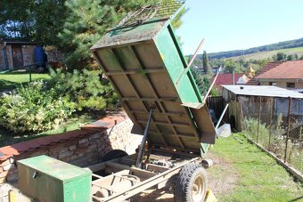 Prodám vlek za traktor - 2