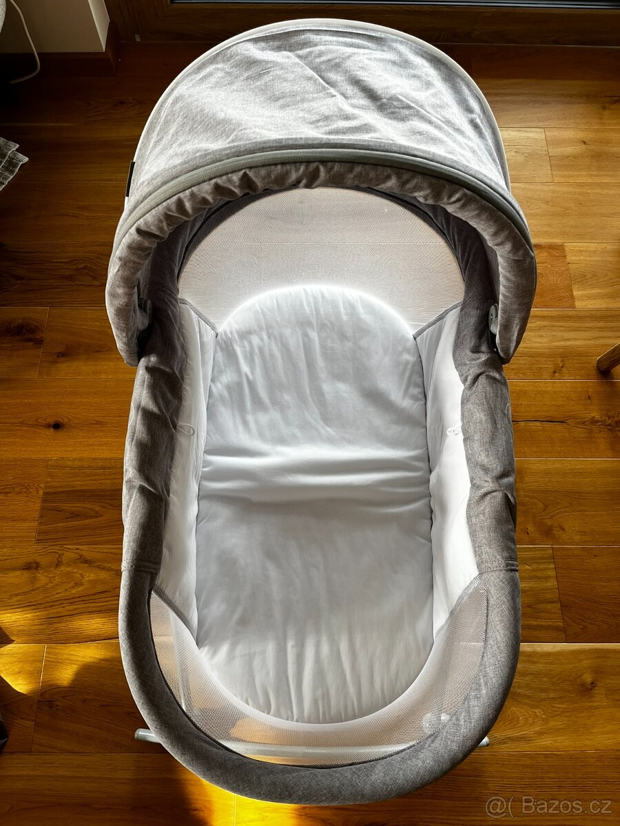 Skládací dětská postýlka/kolébka - 2