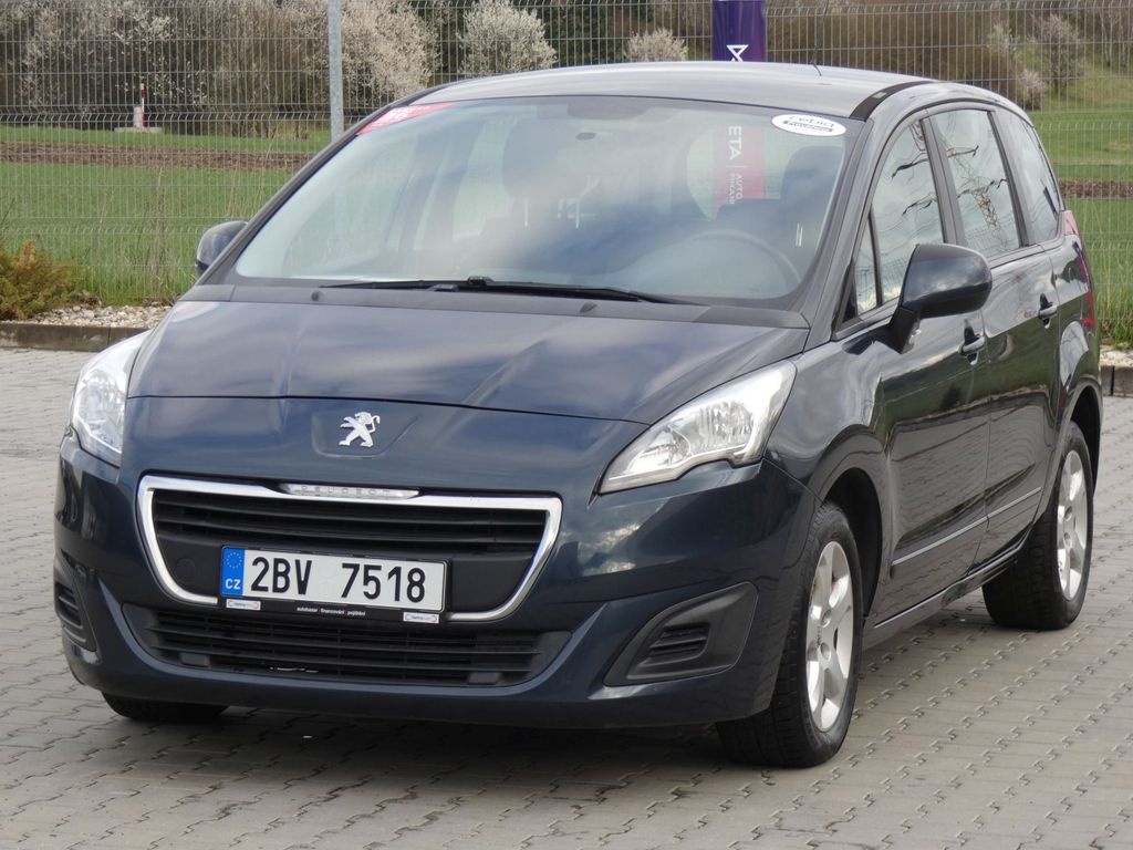 Peugeot 5008 1.6 HDI, 7 míst, PO SERVISE - 2