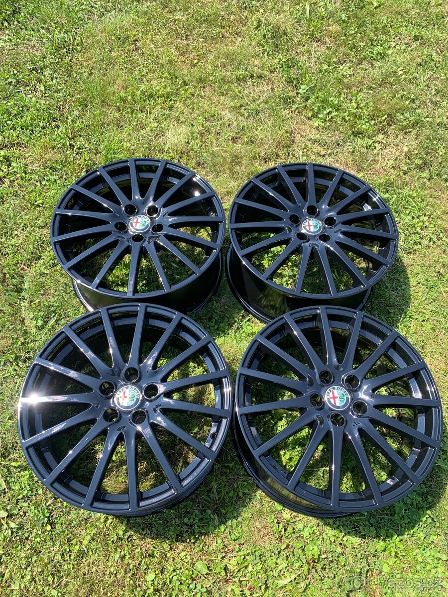 ALU KOLA ALFA ROMEO BRERA 5X110 R18 BLACK - 2