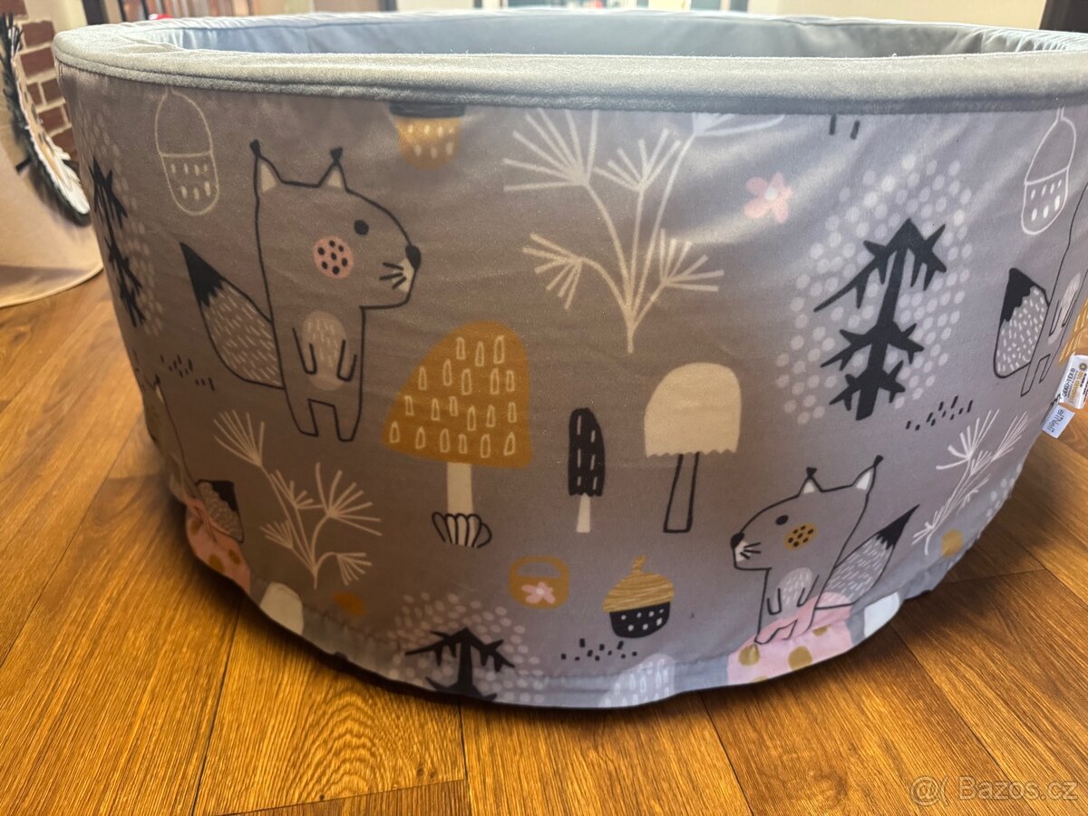 Bazének s míčky - 2