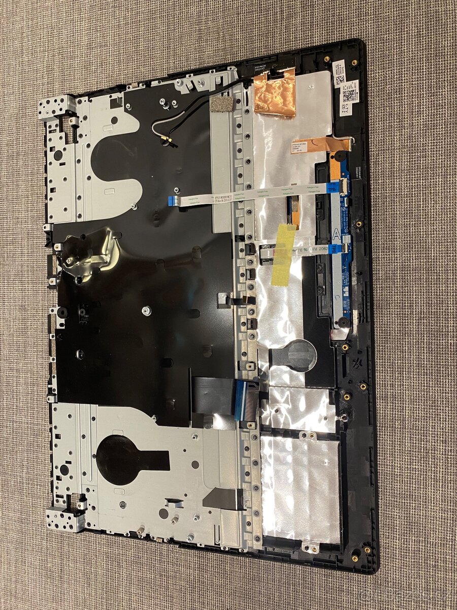 Díly z notebooku Lenovo Legion Y540 (15IRH) - 2