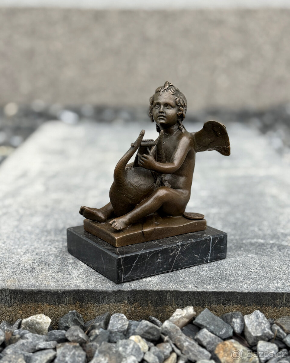 Bronzová andělská soška Putto s lyrou anděl dítě figurka - 2