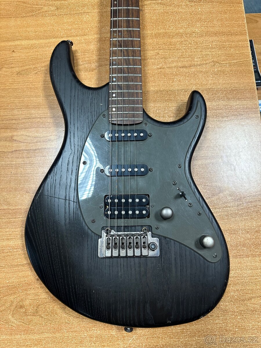 Prodám elektrickou kytaru Cort G260 Black - 2