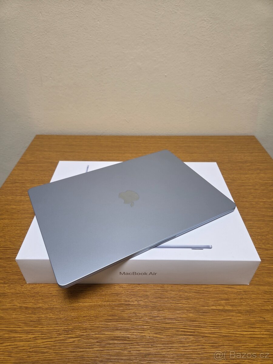 Apple MacBook Air 15" 2025, M4 10-Core, 16GB/256GB Sky Blue - 2