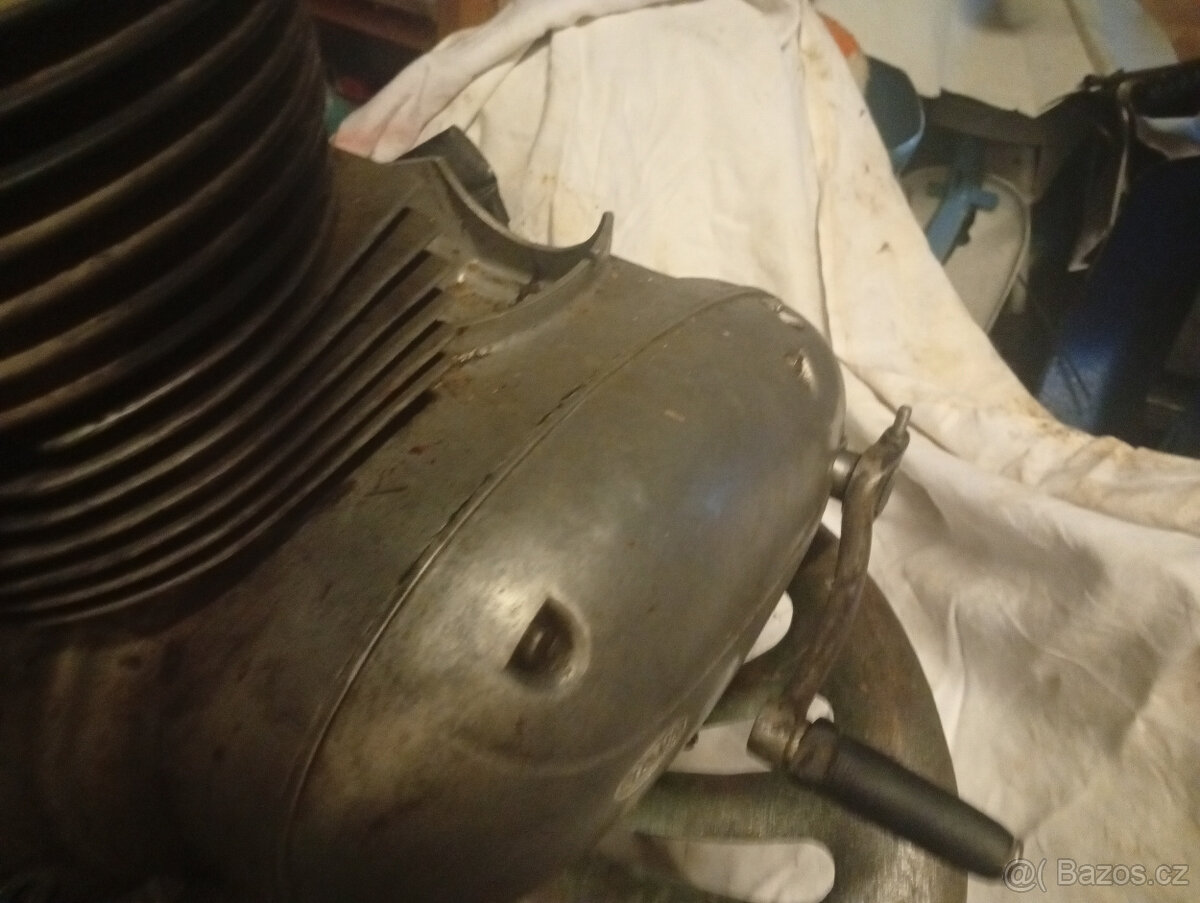 Jawa 250/353 motor - 2
