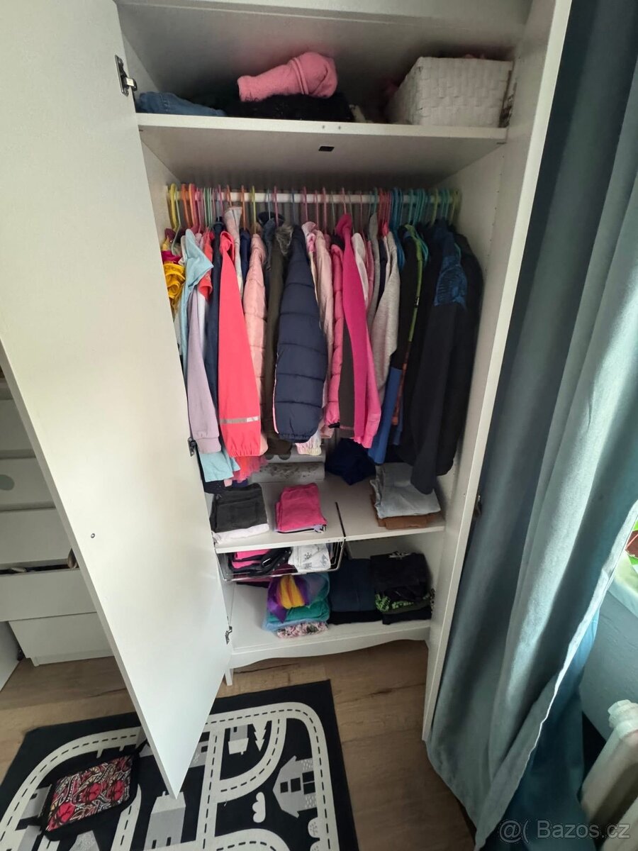Dětská šatní skříň IKEA - 2