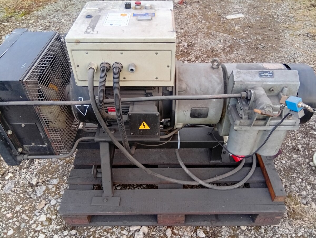 Rotační kompresor Hydrovane - 2