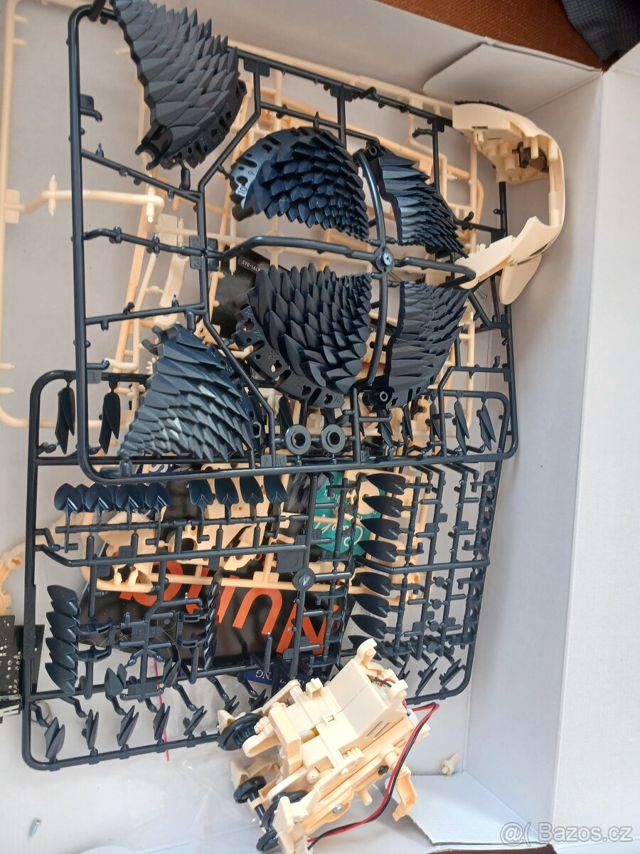 Stavebnice Kosmos Nuna. - 2