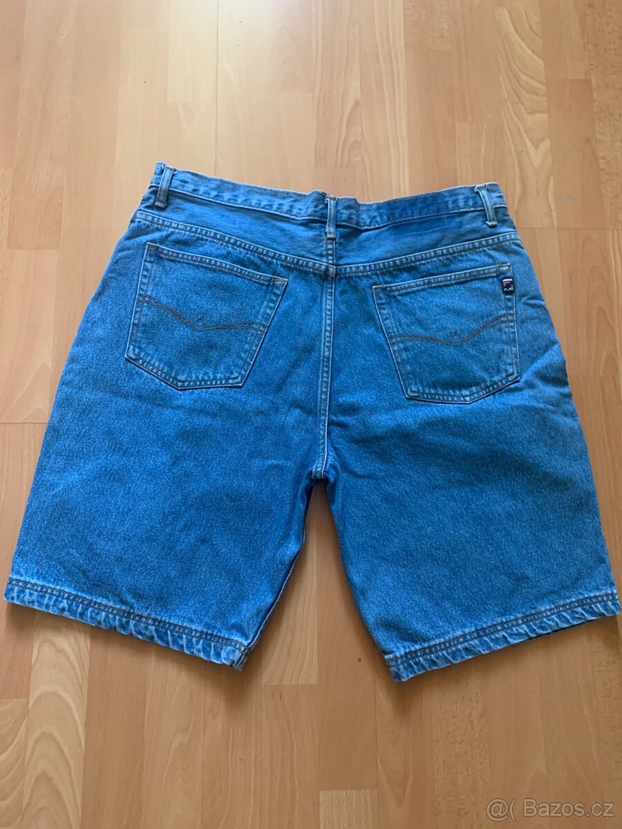 Džínové kraťasy - 2