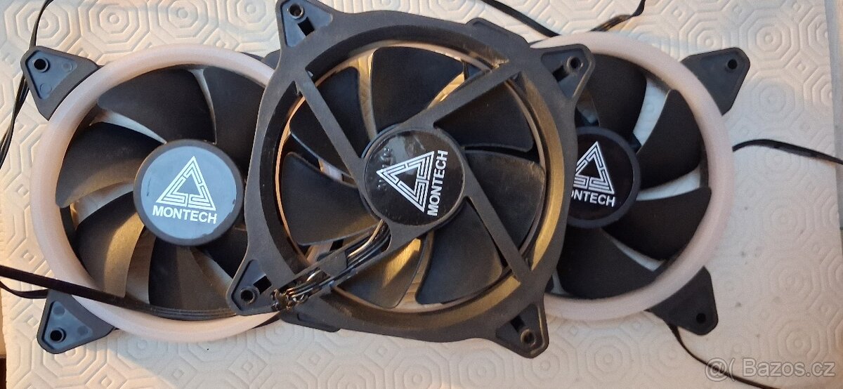 Montech RGB Ventilators 120mm 4x - 2