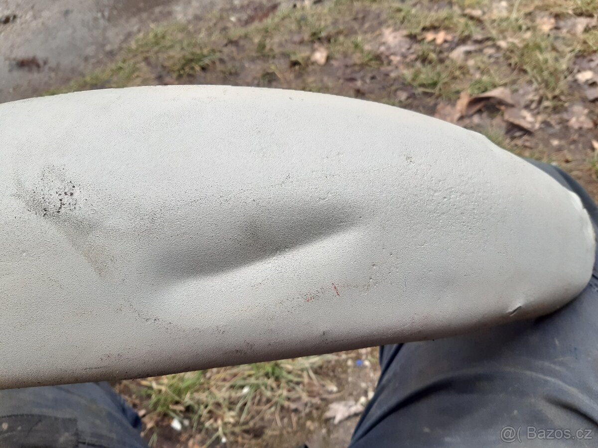 BSA zadní blatník - 2