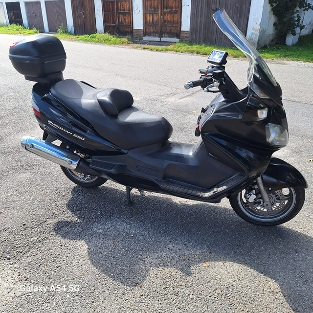 Suzuki Burgman 650 Executive - 2