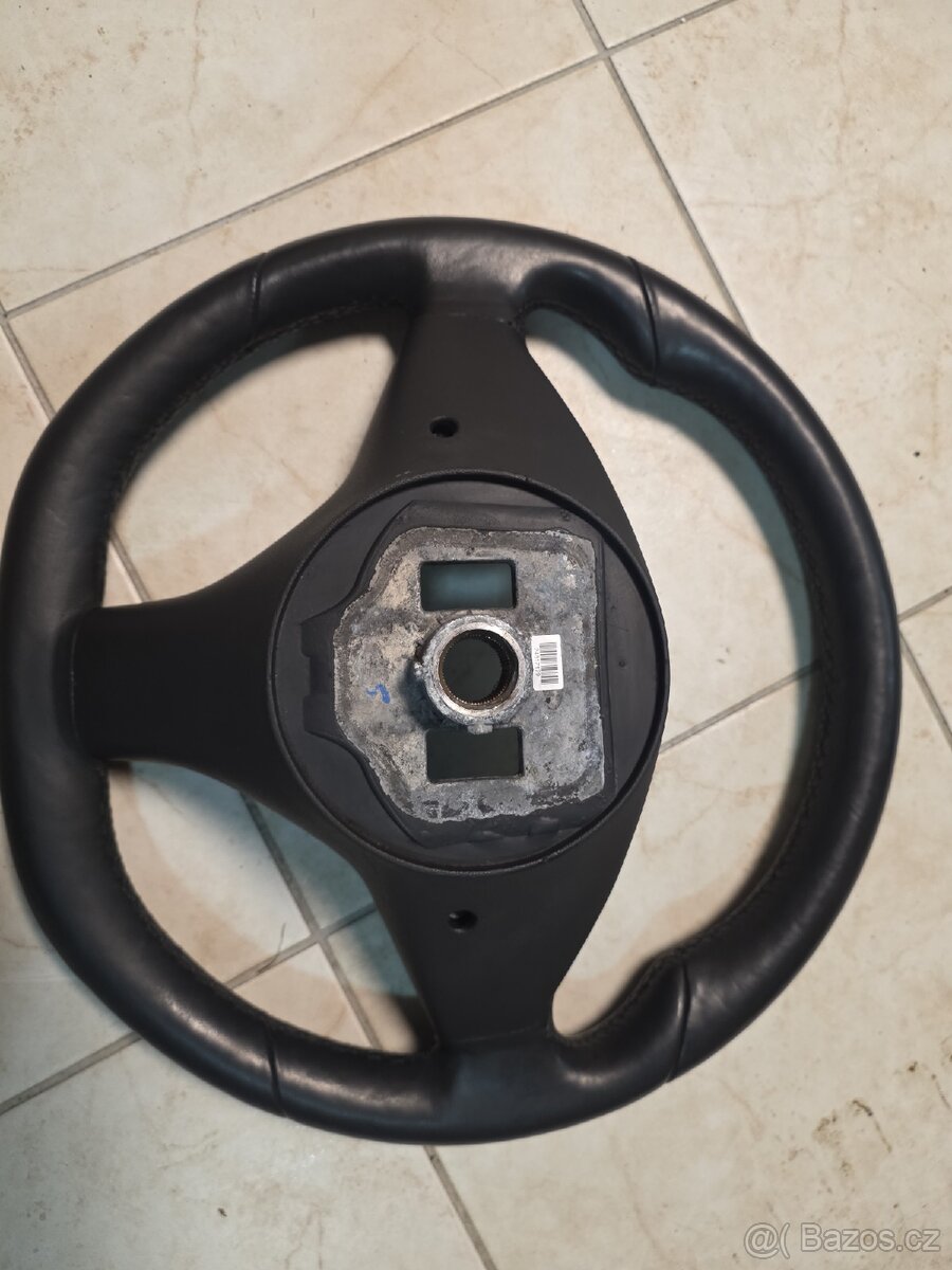 Originální volant pro Tesla model S - 2