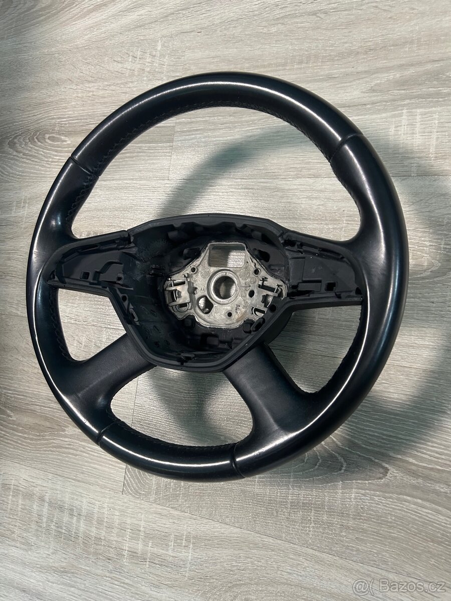 Volant Skoda octavia 3 - 2