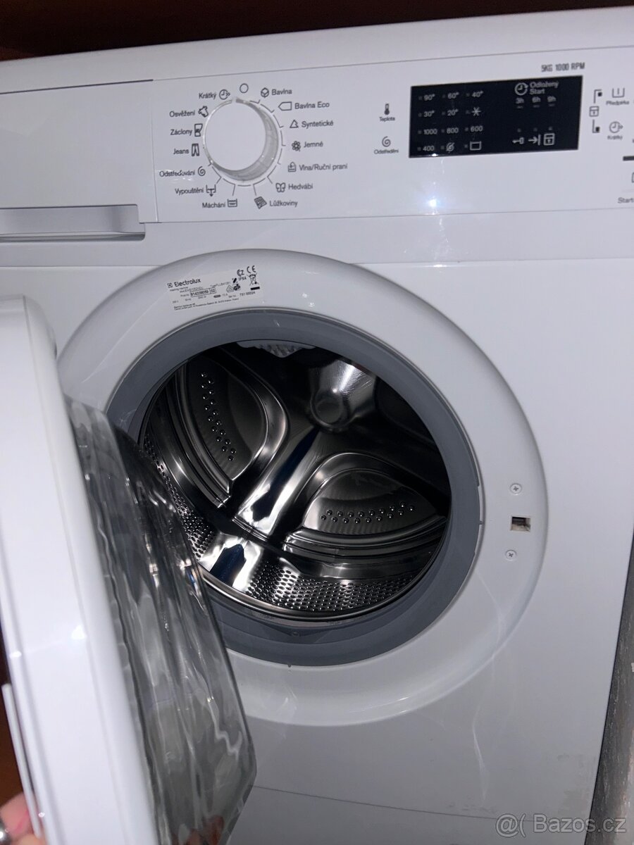 Pračka Electrolux EWS 1052NDU - 2