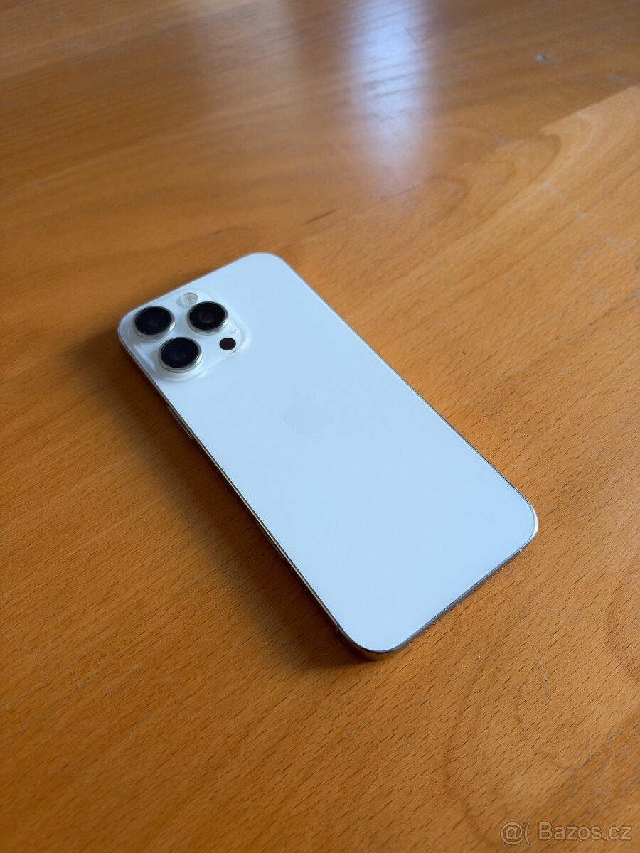Apple iPhone 16 Pro Max 256 GB v barvě White Titanium - 2