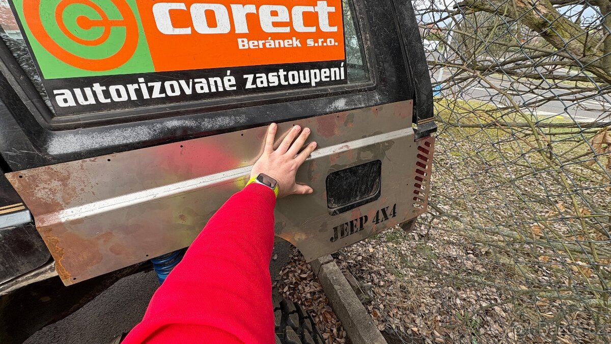Boční kryty Jeep XJ - 2