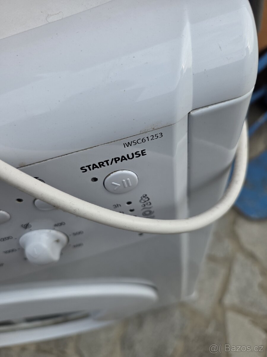 zadarmo funkcni stara pracka indesit - 2