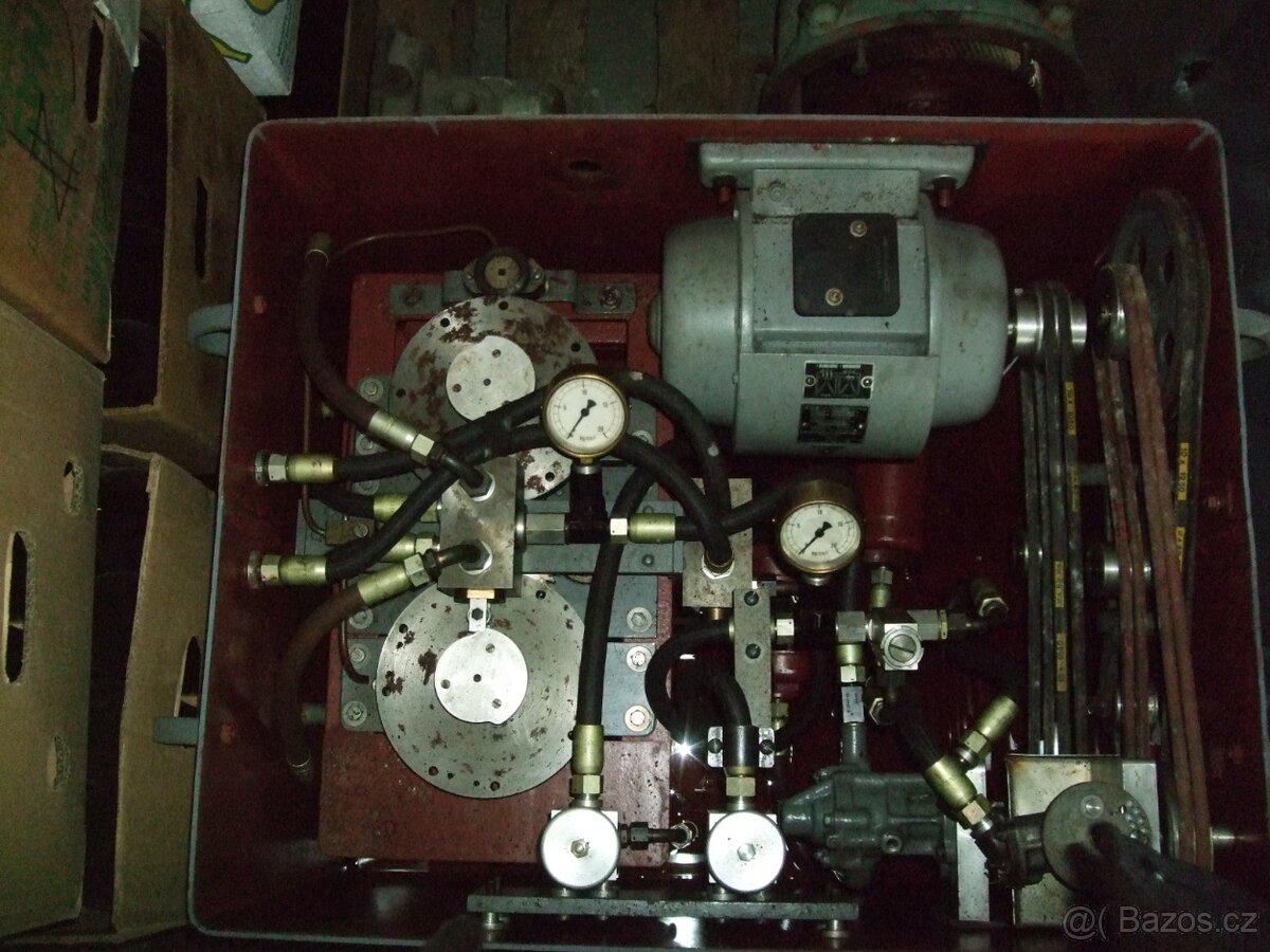 Hydraulická jednotka - 2