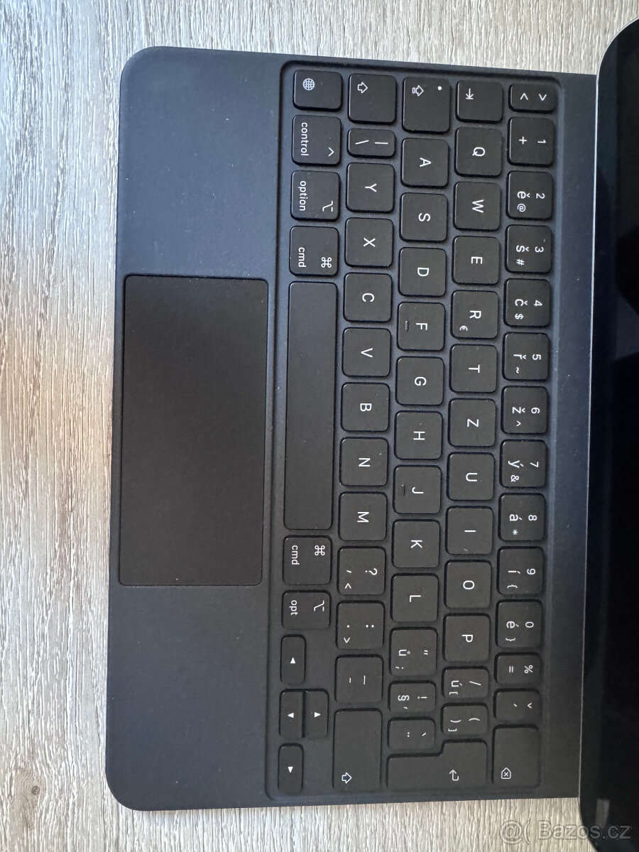 iPad Pro 2022 M2 11'' 256 GB + Apple Magic Keyboard - 2