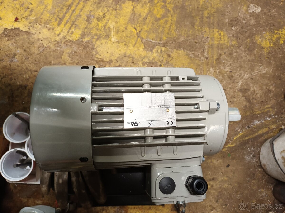 Elektromotor přirubový - 2