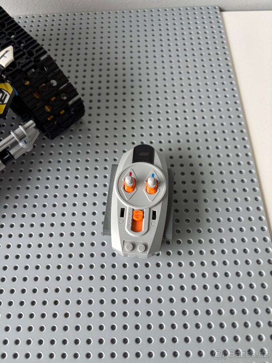 lego technic 42095 - 2