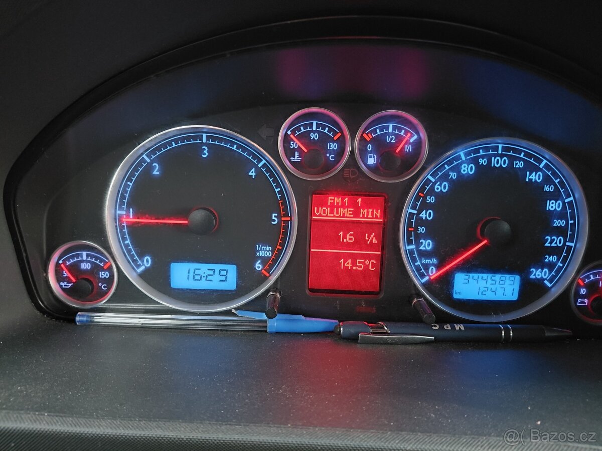 Prodám Volkswagen Sharan 2 l Tdi - 2