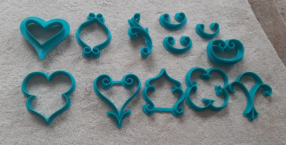 Formičky na cukroví, vypichovače a vykrajovátka na marcipán - 2