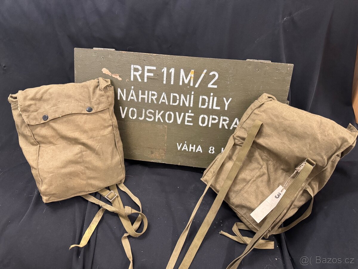 Vojenská sada - plynová maska, filtry, brašny a bedna, - 2