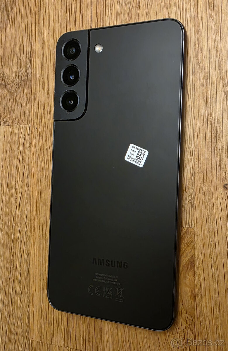 Samsung S22+ 256 GB v perfektní stavu - 2