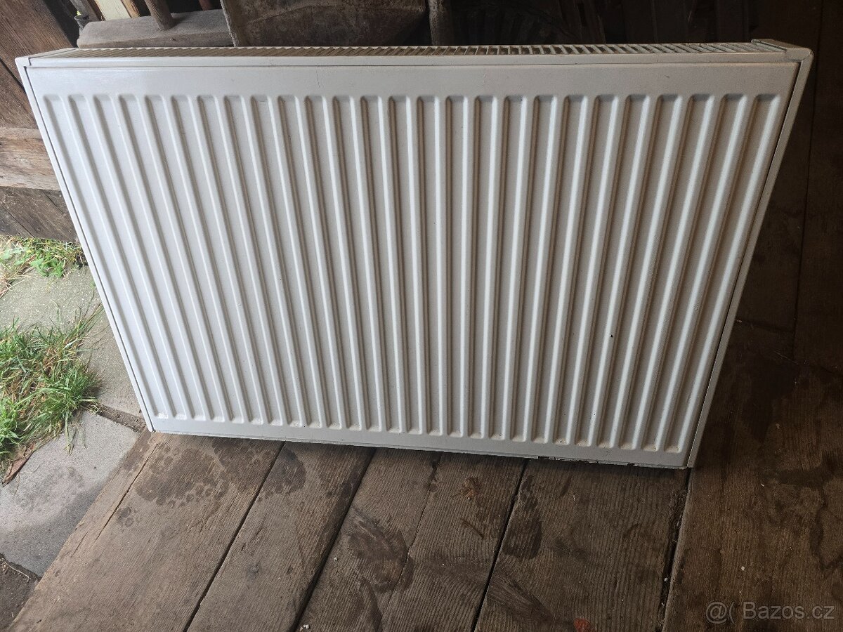 Prodám radiatory i jeden noví - 2