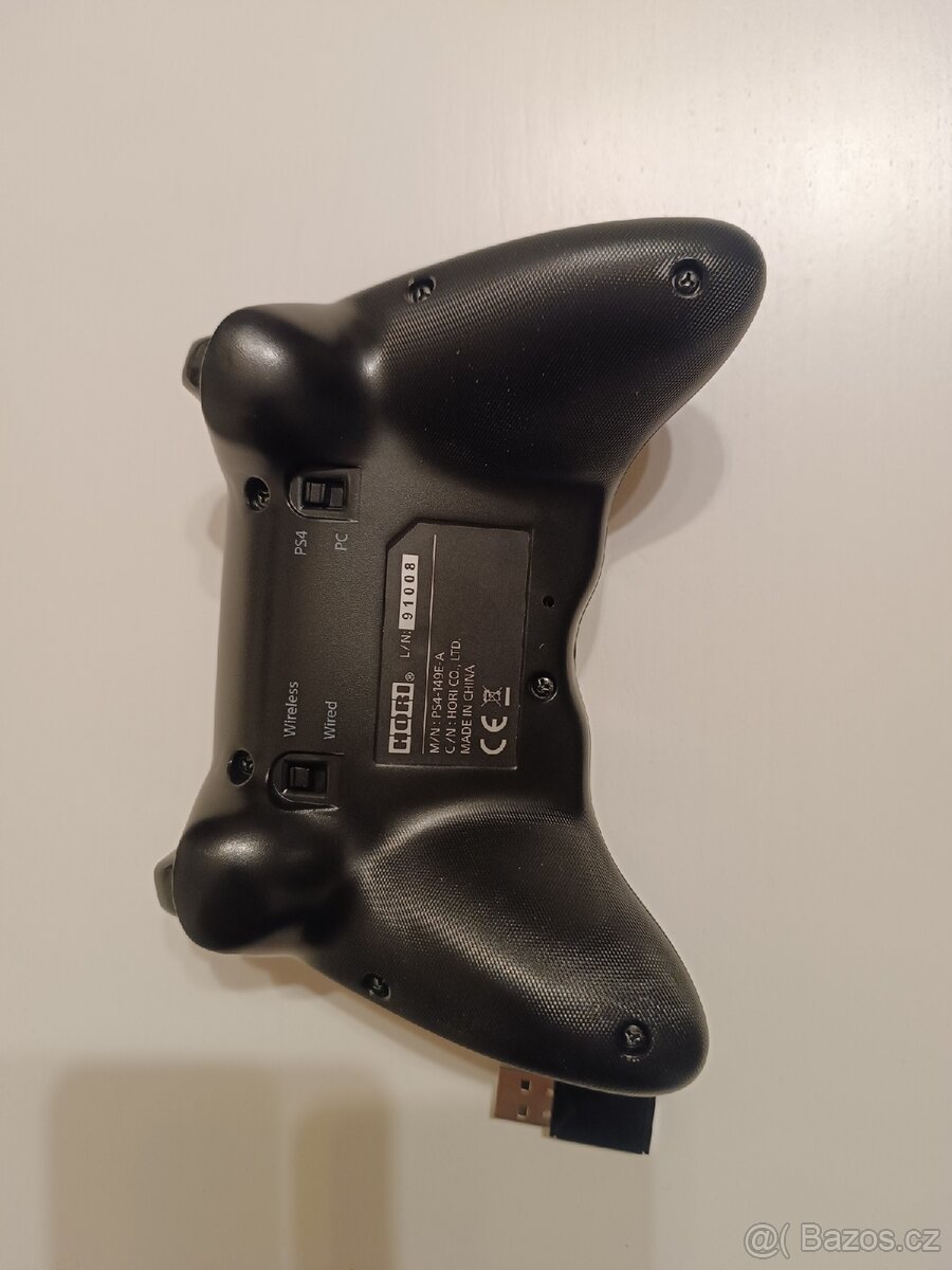 Gamepad Hori onyx PC/PS4 - 2