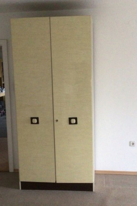 Šatní Skříň - 2