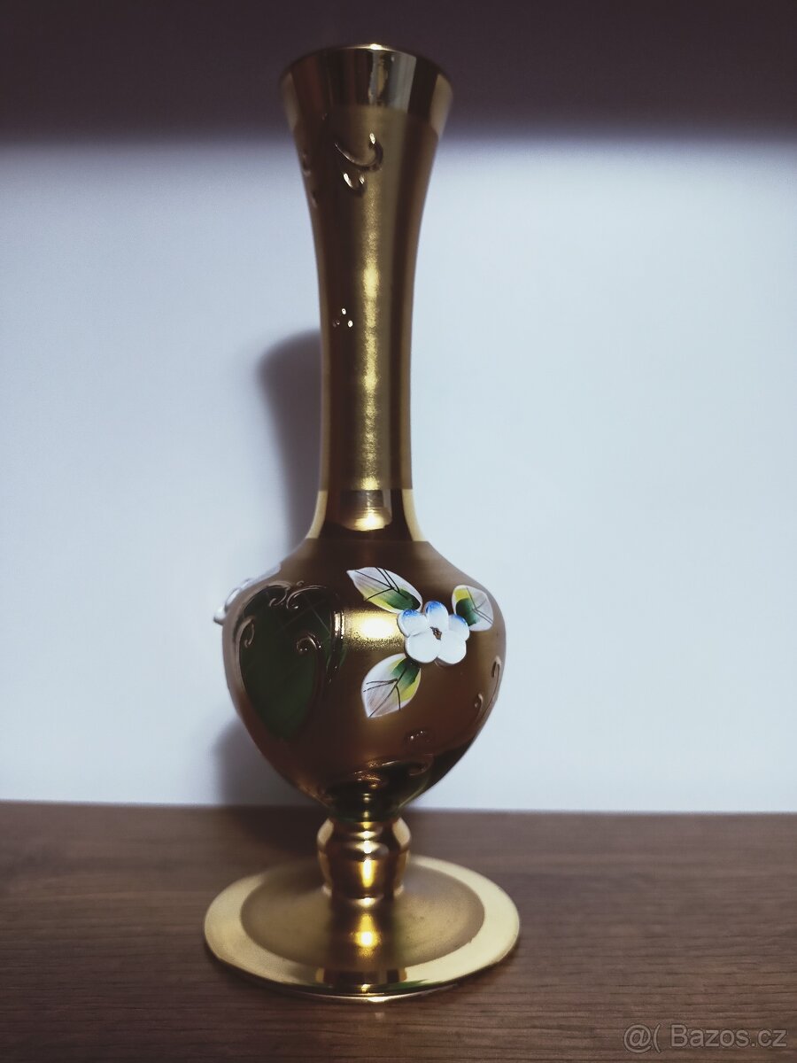 novoborské sklo - malá vázička - 2