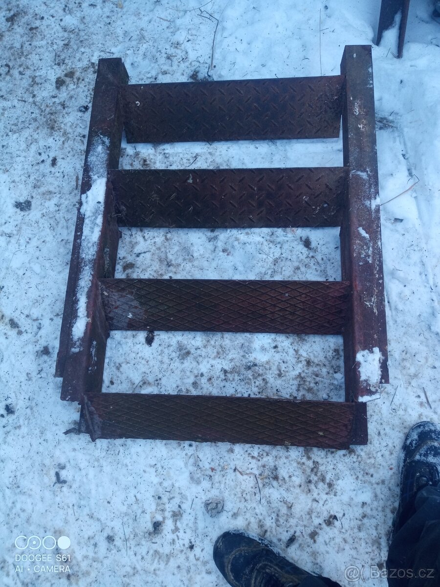 Schody silný materiál - 2