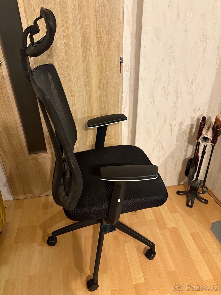 Ergonomická kancelářská židle - 2