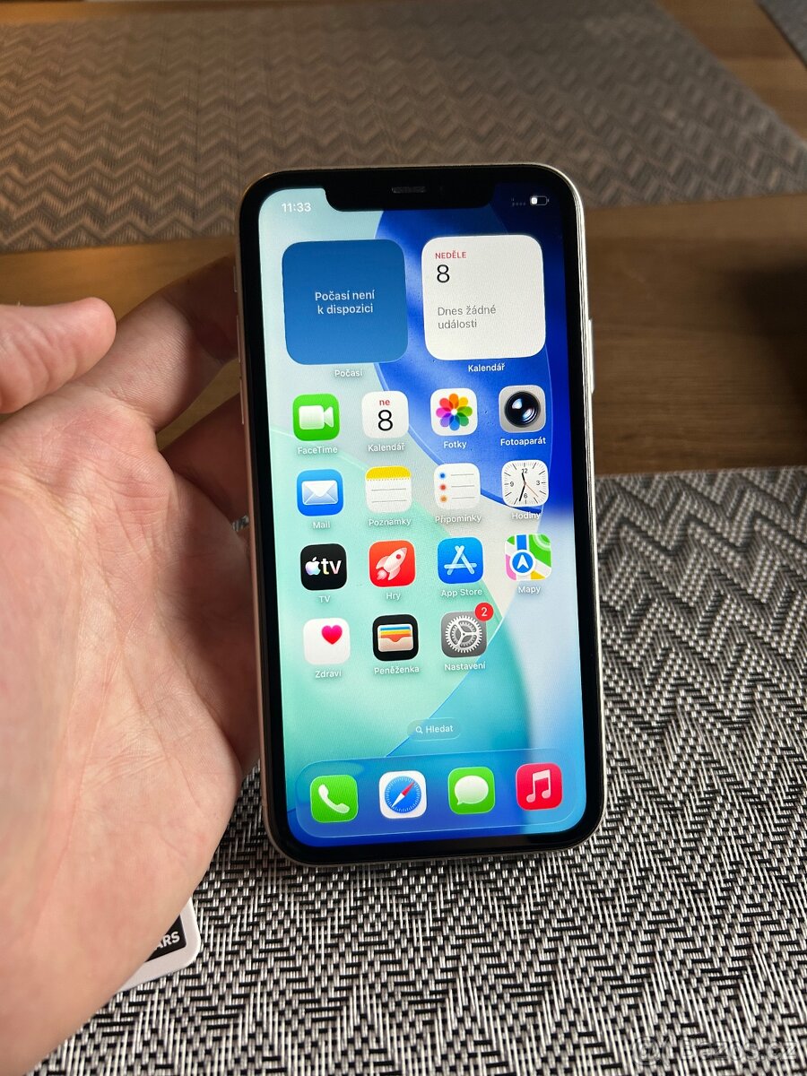 Prodám iPhone 11 64gb (100% kondice baterie) - 2