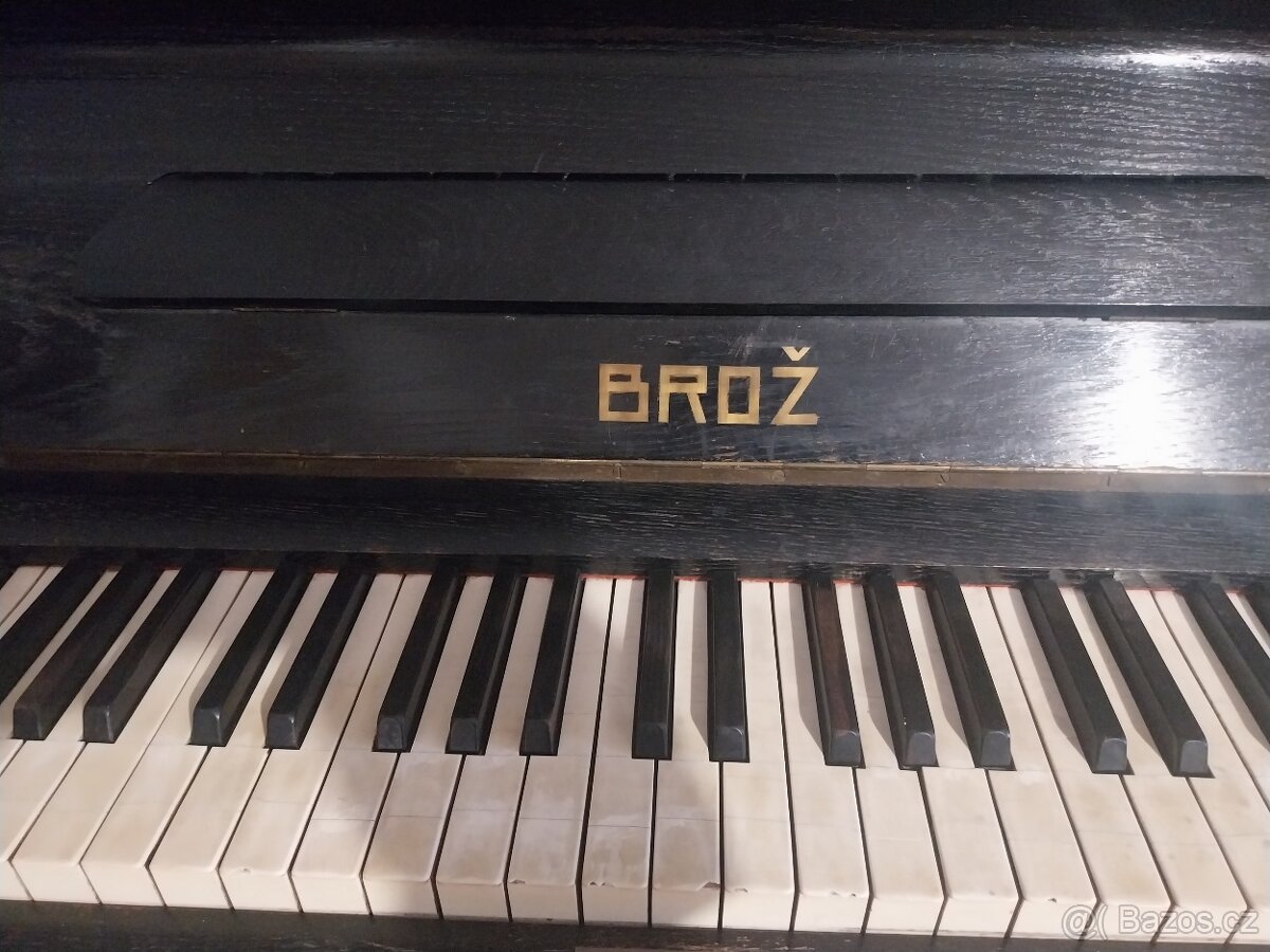 Piáno BROŽ - 2