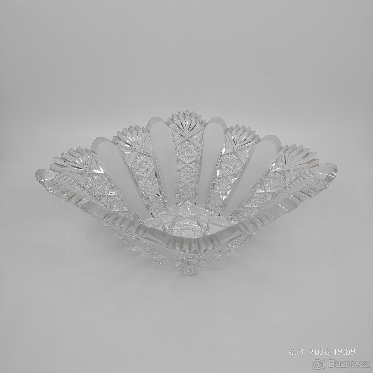 Broušená křišťálová mísa - 2