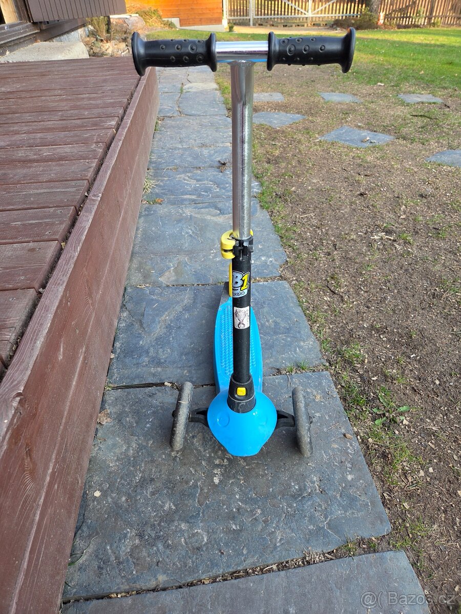 Koloběžka, tříkolka - 2