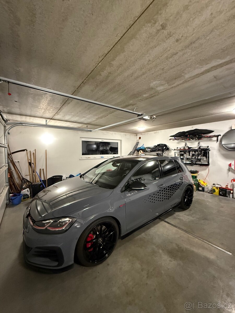 Volkswagen Golf 7,5 GTI TCR - 2