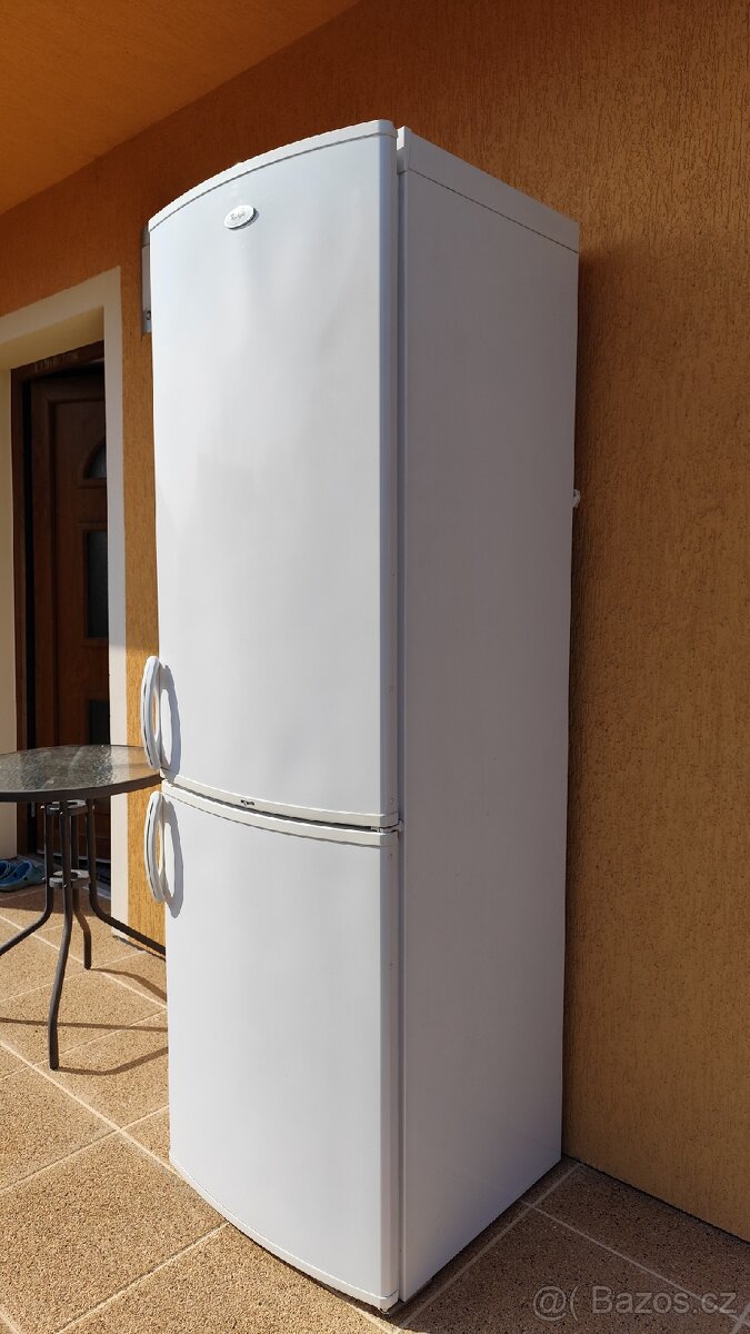 Kombinovaná lednice s mrazákem Whirlpool - 2